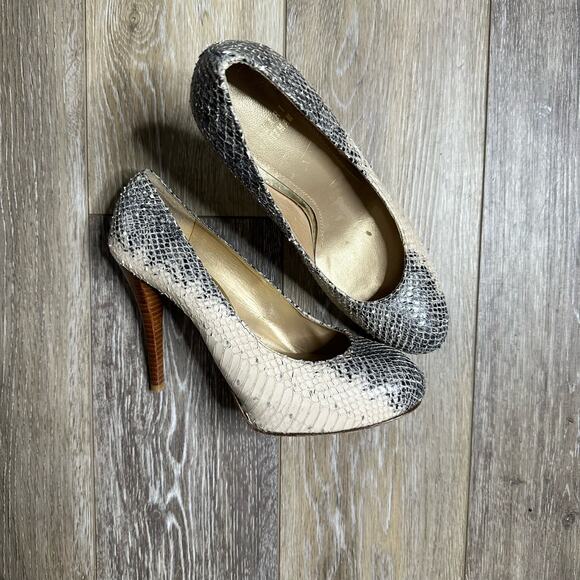 Stuart Weitzman Two Tone Water snake Platform Pumps Size 7.5 - Picture 3 of 13